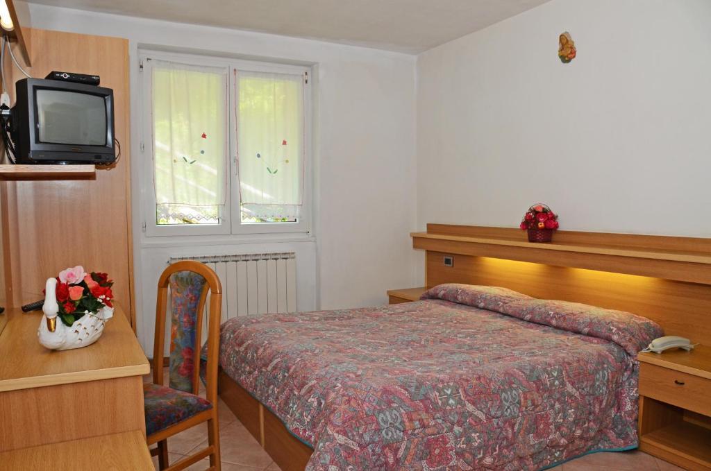 Hotel La Roccia Passo del Tonale Habitación foto