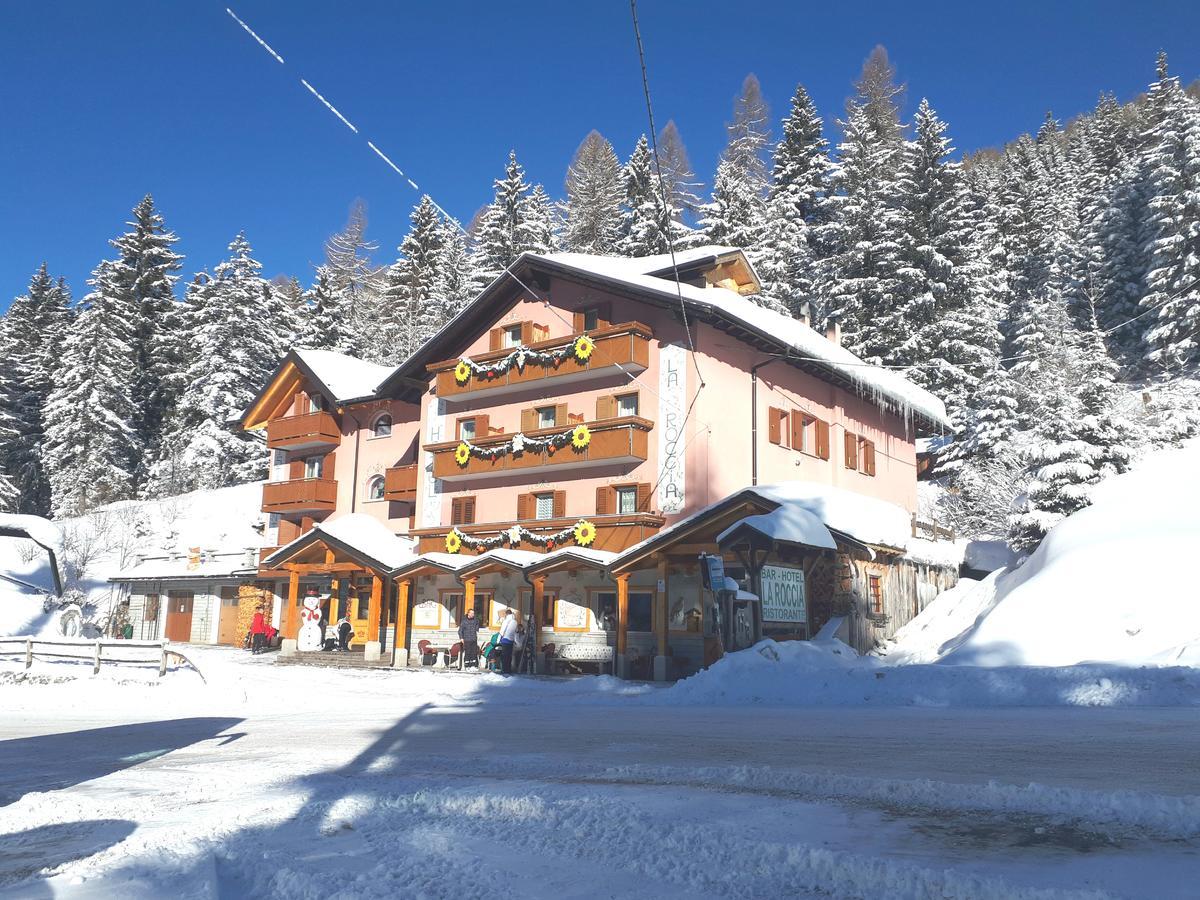 Hotel La Roccia Passo del Tonale Exterior foto